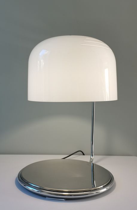 Luigi Massoni for Guzzini - Italian table lamp