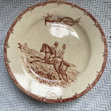 Flat plates iron earth hunting scene vieillard