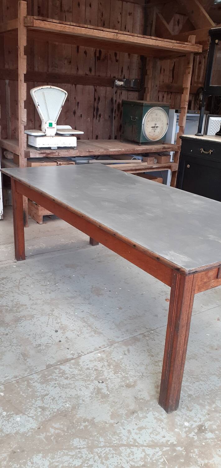 Table de ferme zinc.