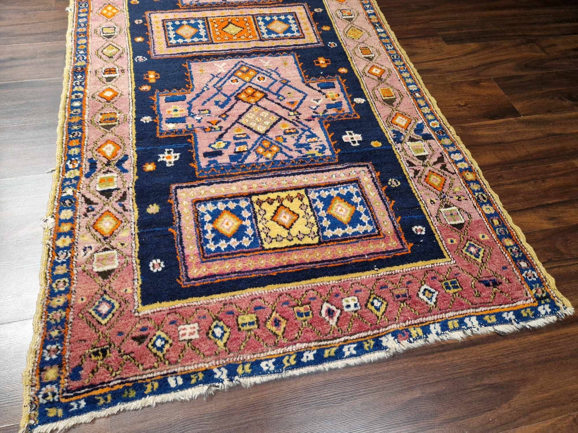 Antique Kalkaz carpet, 1920, wool on wool, 120/320 cm.