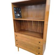 Vintage cabinet / display cabinet / bookcase