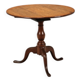 Small antique oak table, Italy, mid-19th century.