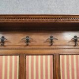 Grand porte manteaux style Renaissance en noyer vers 1850