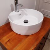 Bathroom vanity unit