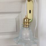 Tulip lamp in iridescent glass