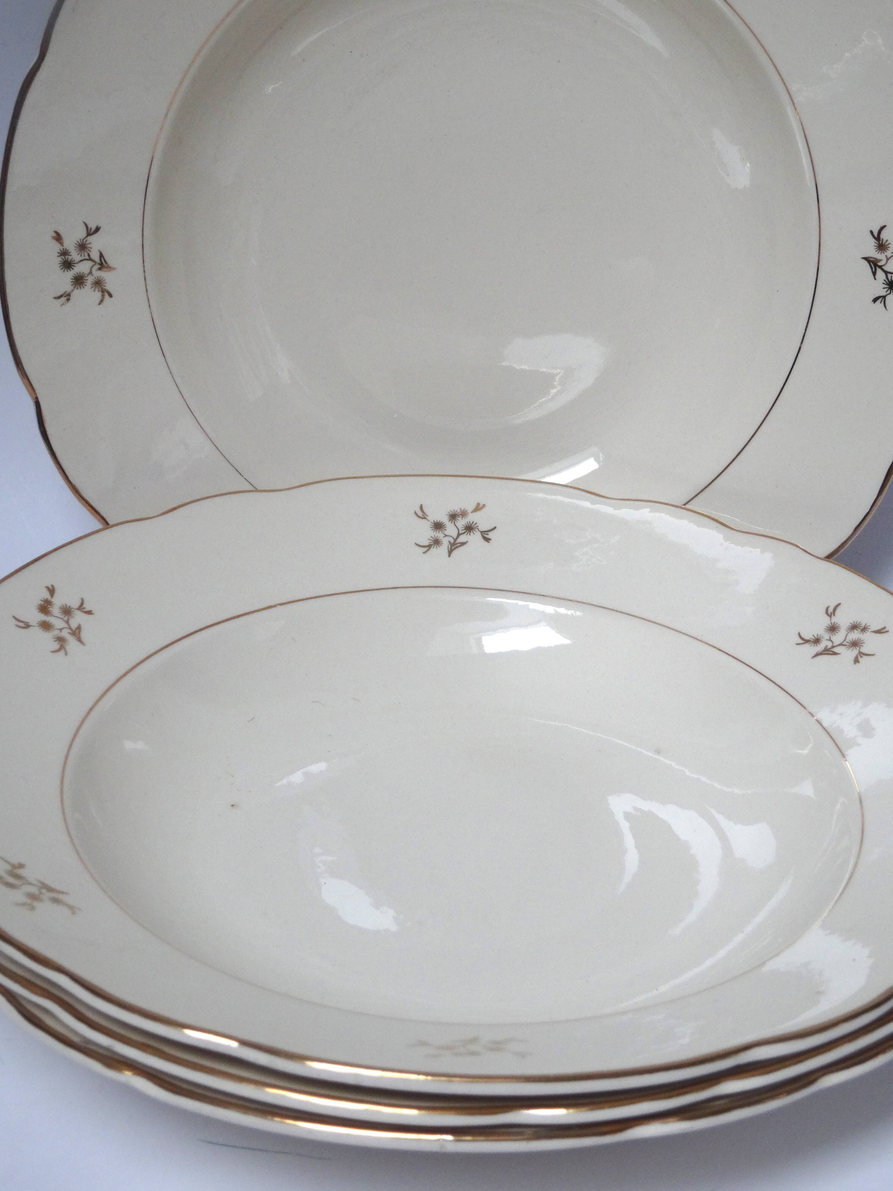 Villeroy & Boch soup plates