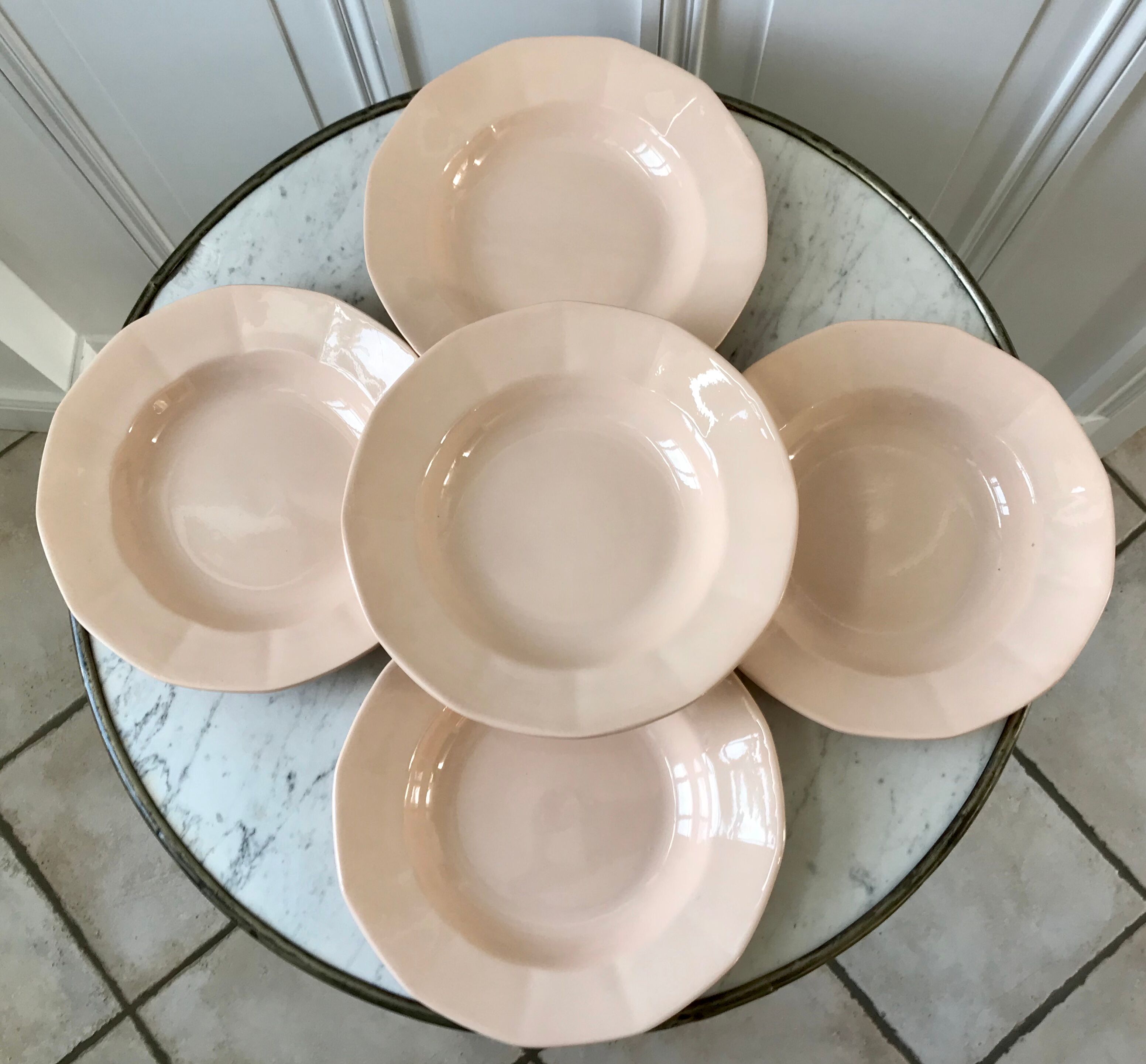 Set of 5 hollow plates Digoin Sarreguemines model France powder pink