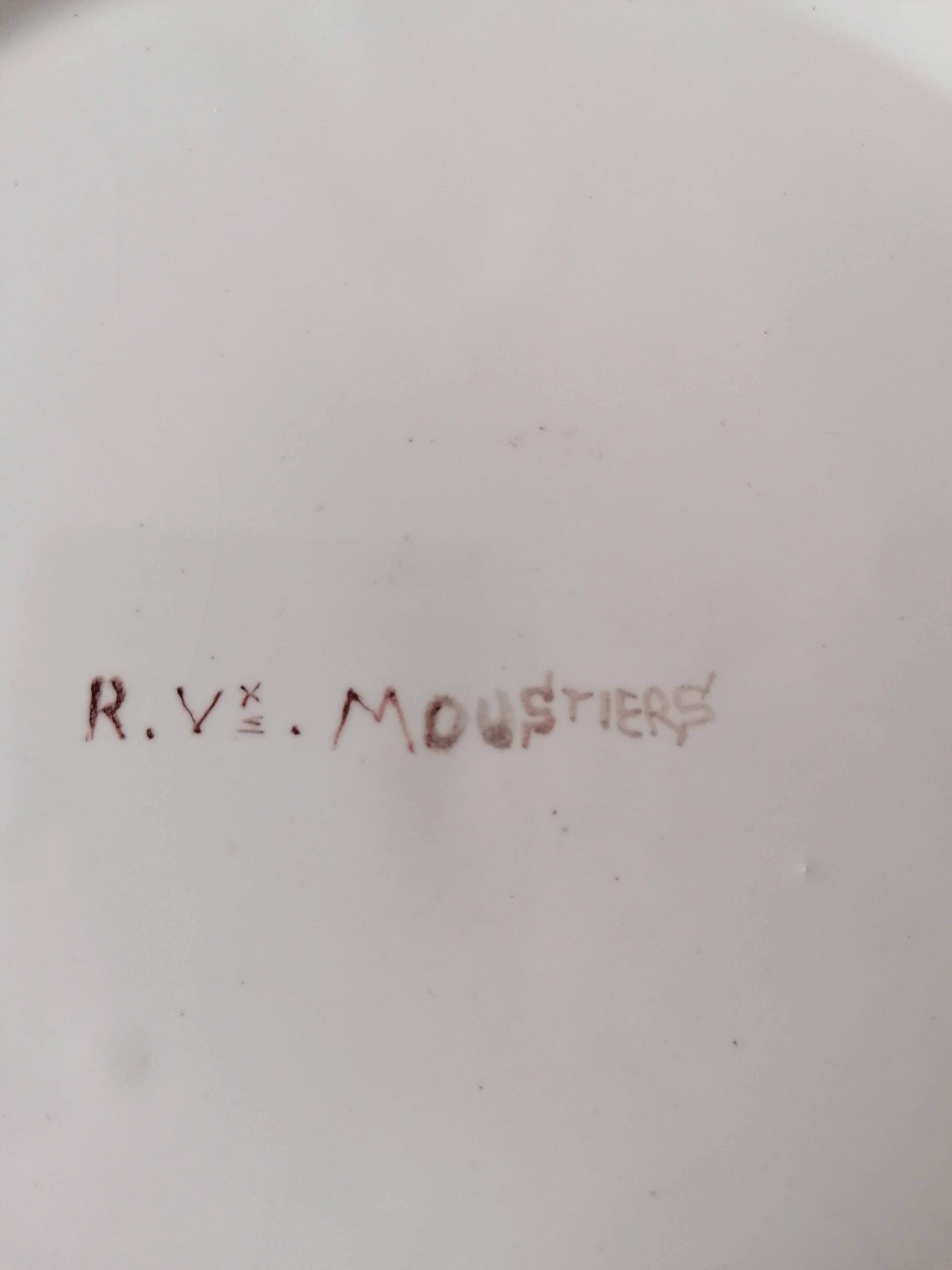 Moustiers faience plate