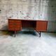 Bureau vintage en teck : double face