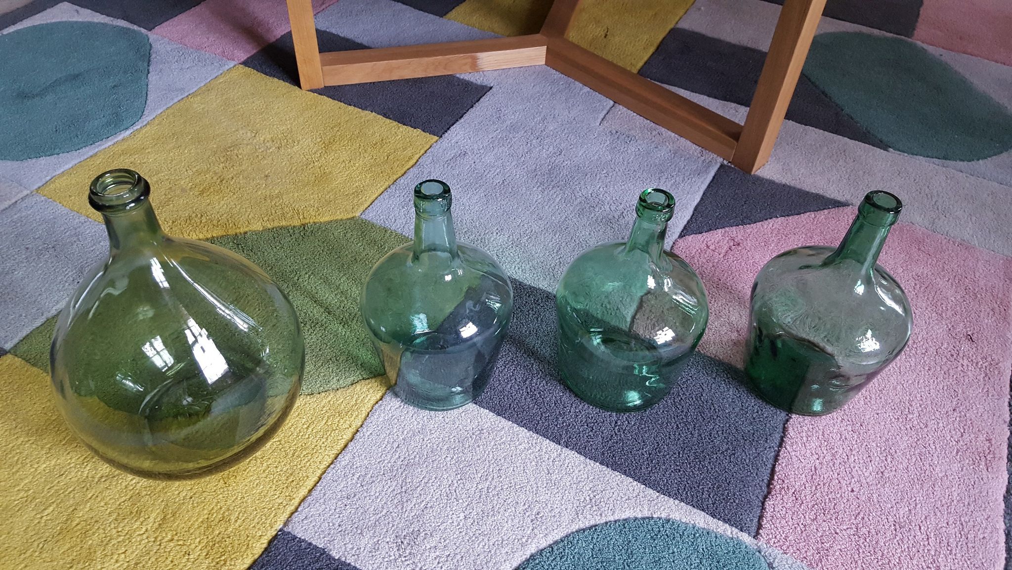 Dame Jeanne vertes/turquoises transparentes de 2 litres