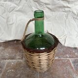 Damn Jeanne surrounded by willow.