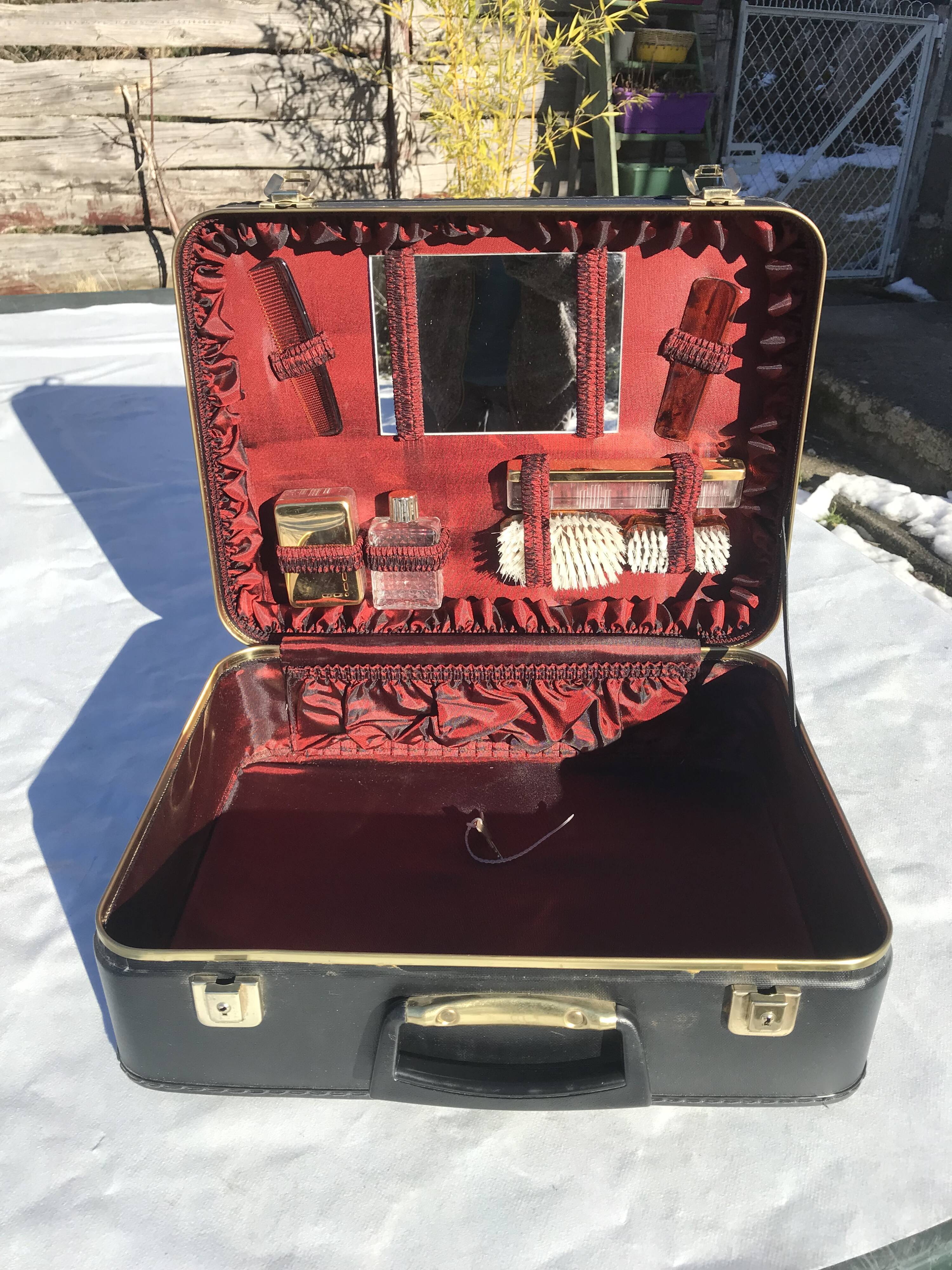 Toilet case 60s