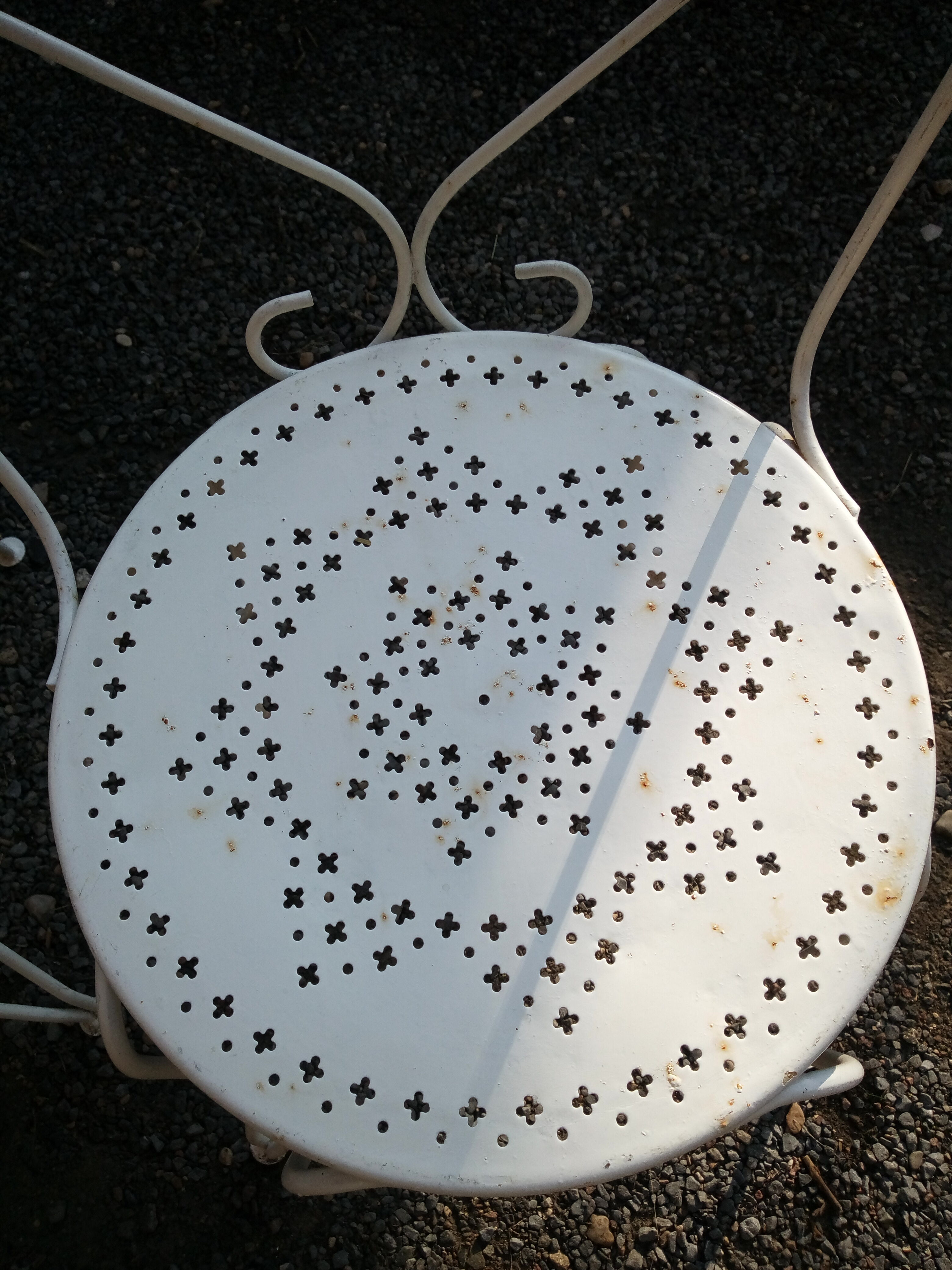 Set of 4 iron garden chairs