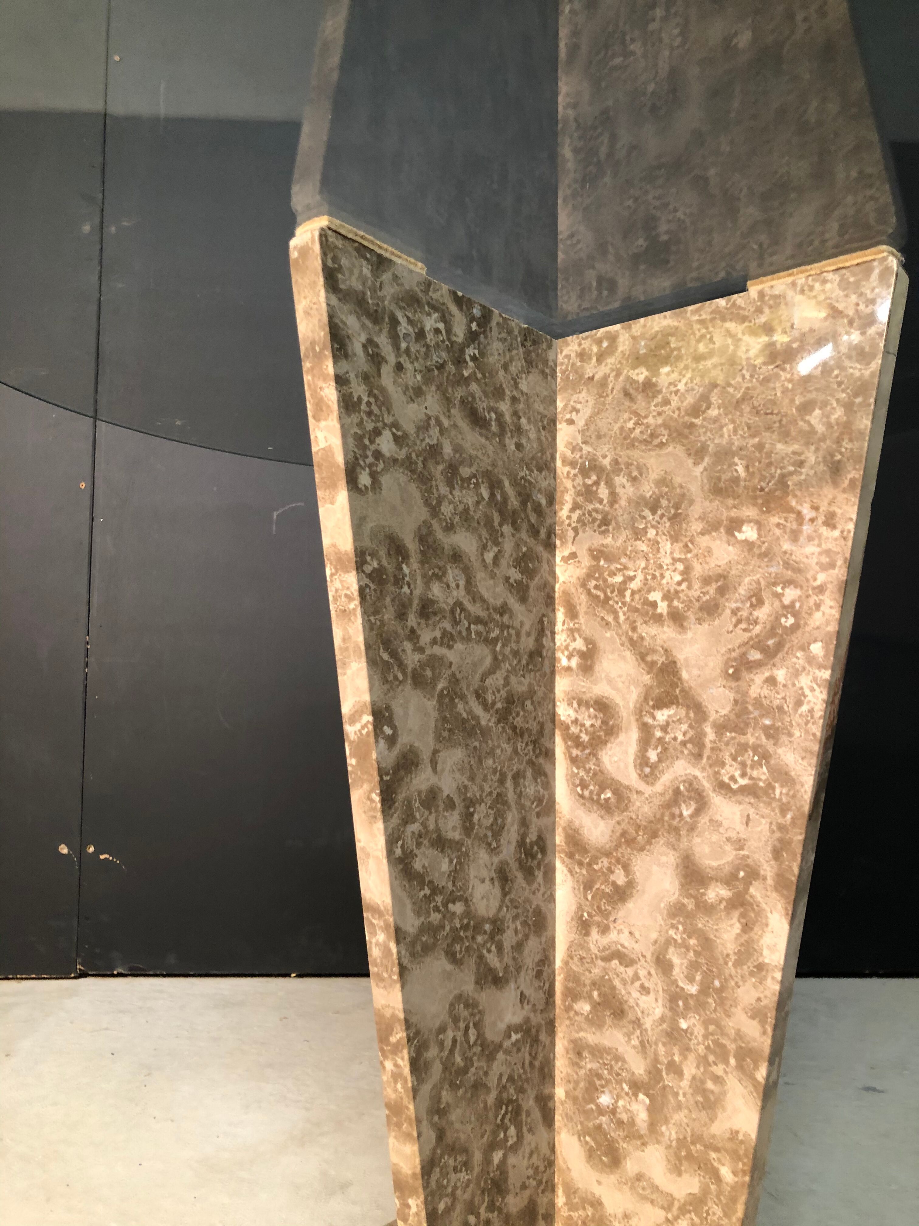 Side table / piece of sofa in marble 80s