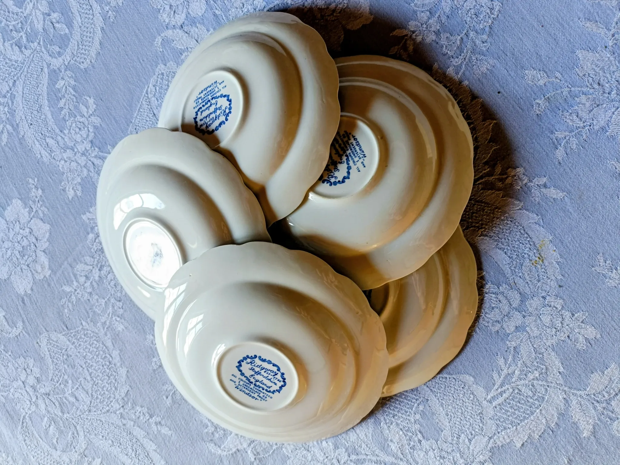 Set of saucers / small deep plates Windsor Ridgway Staffordshire