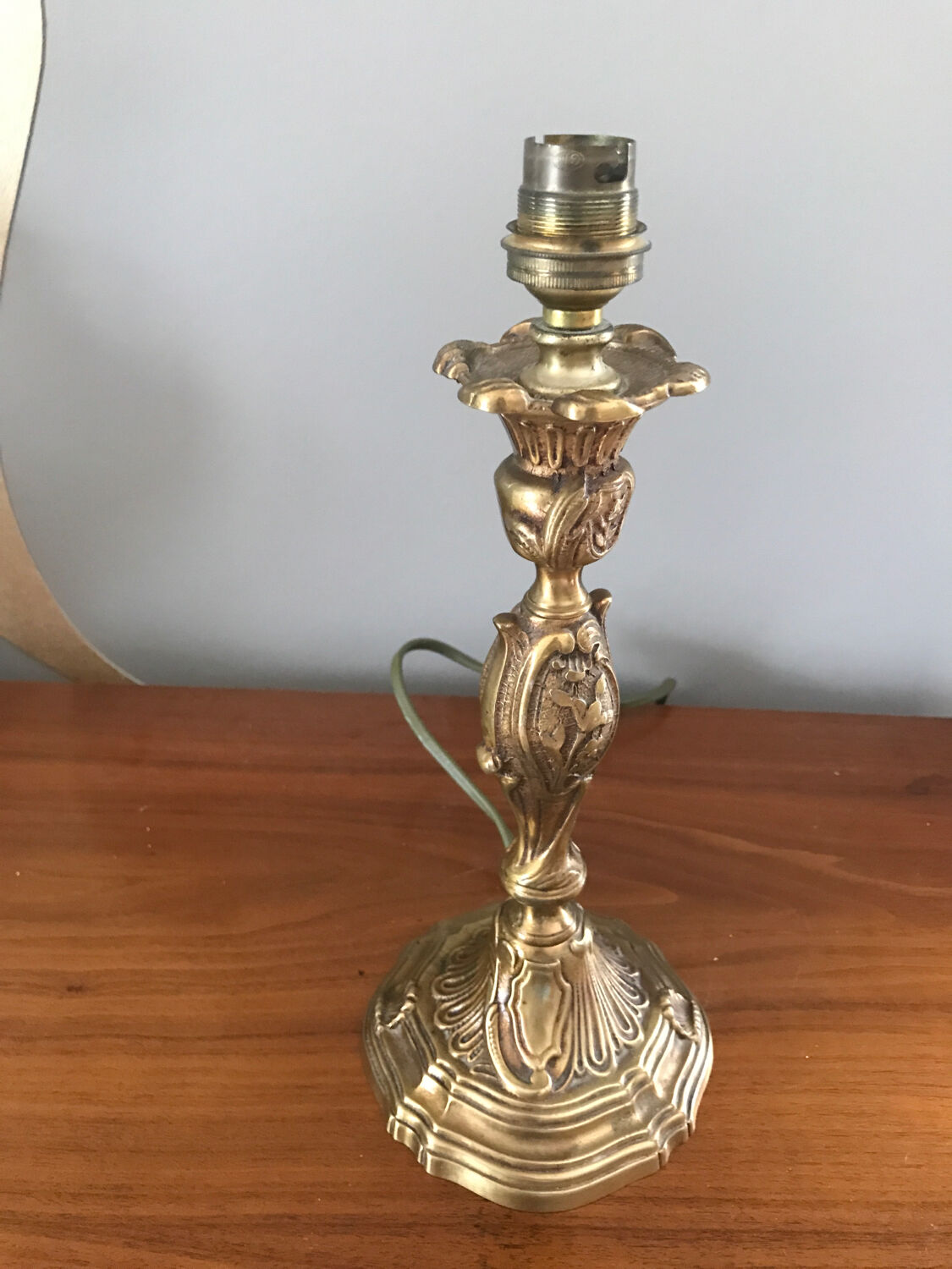 Gilded bronze lamp foot