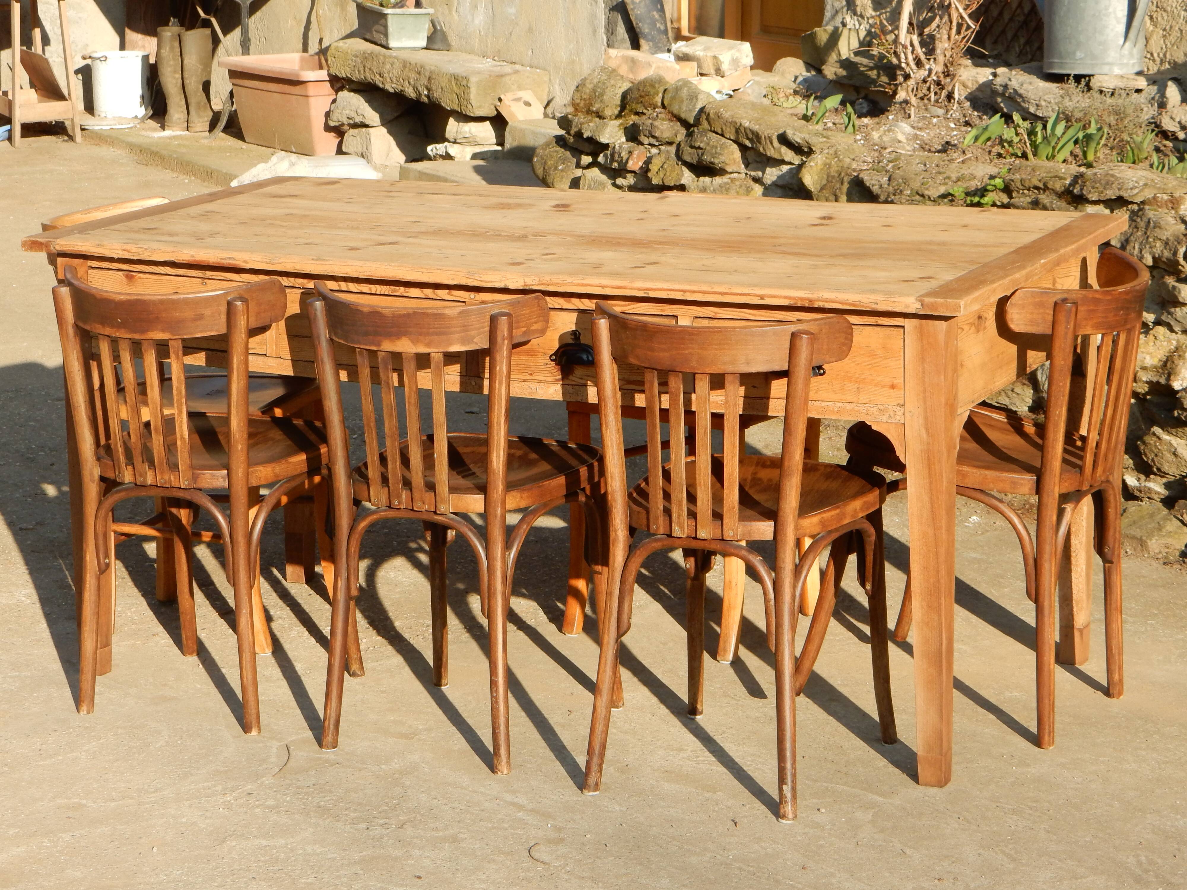Old fir farmhouse table - 4 drawers
