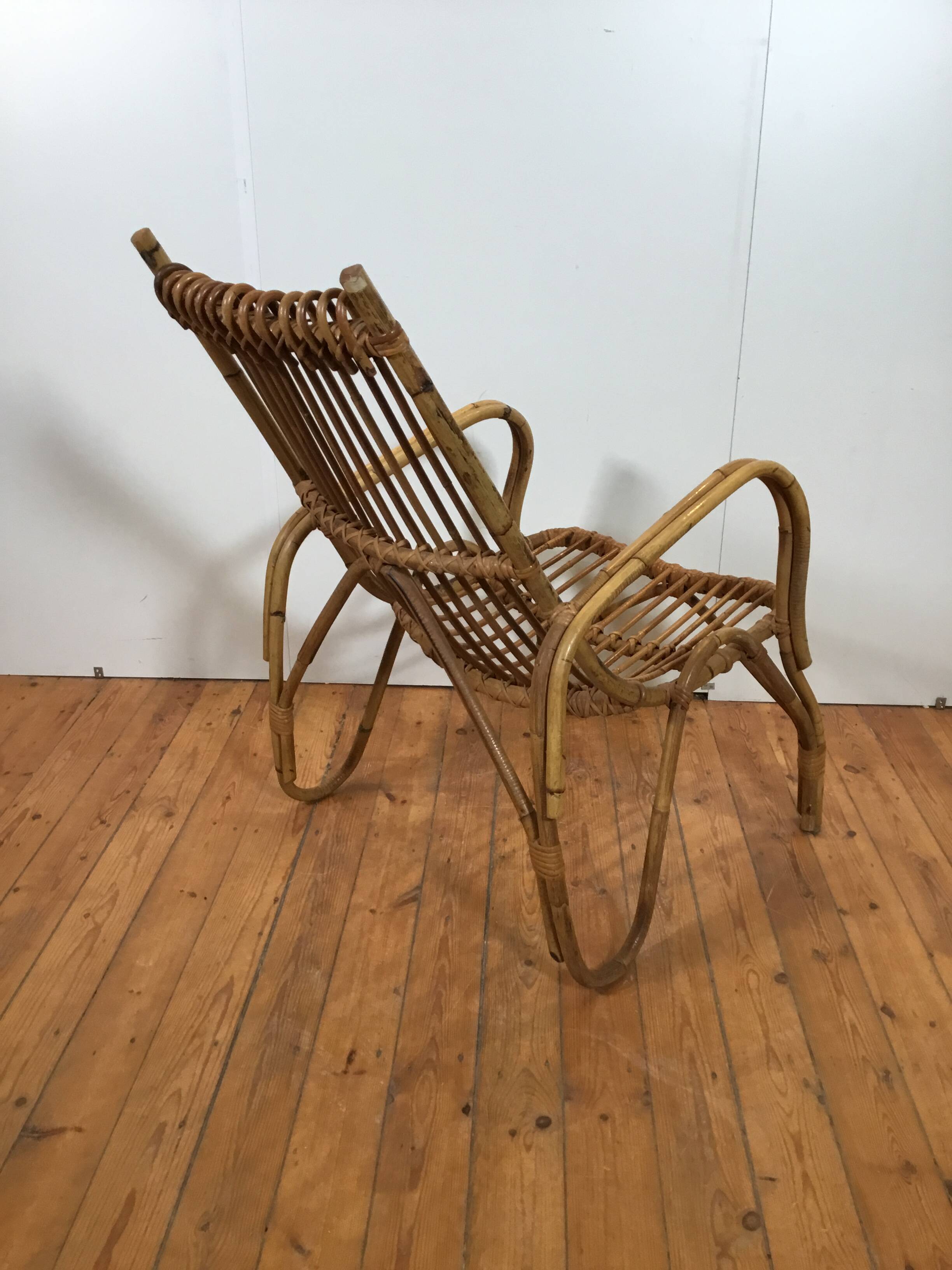 vintage italian rattan lounge chair
