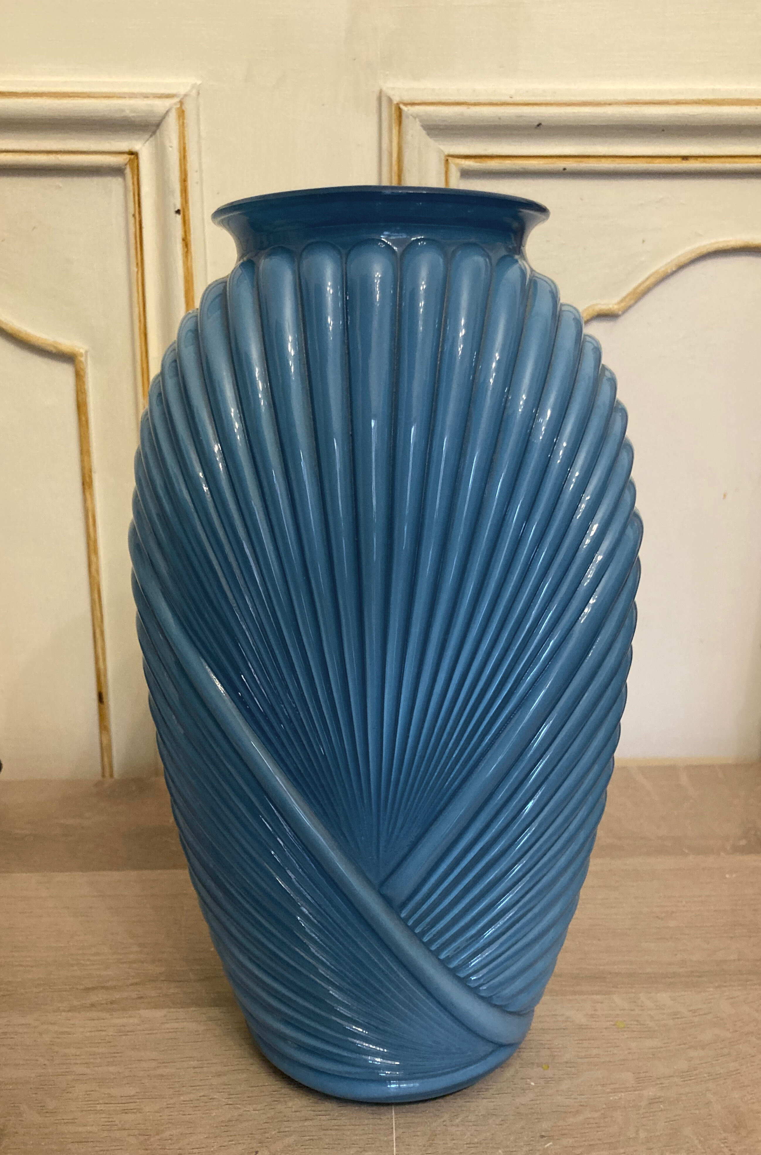 Opalescent Vase art deco hanch Hocking