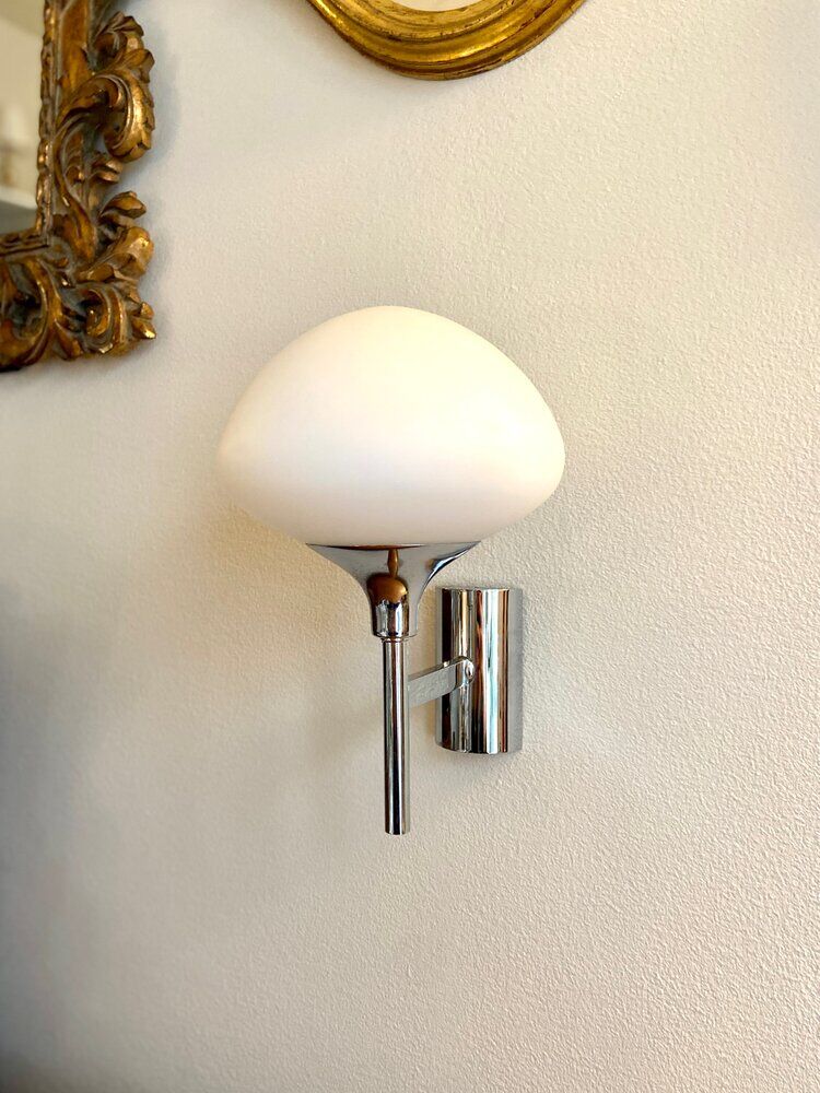Wall lamp drom Sciolari 60