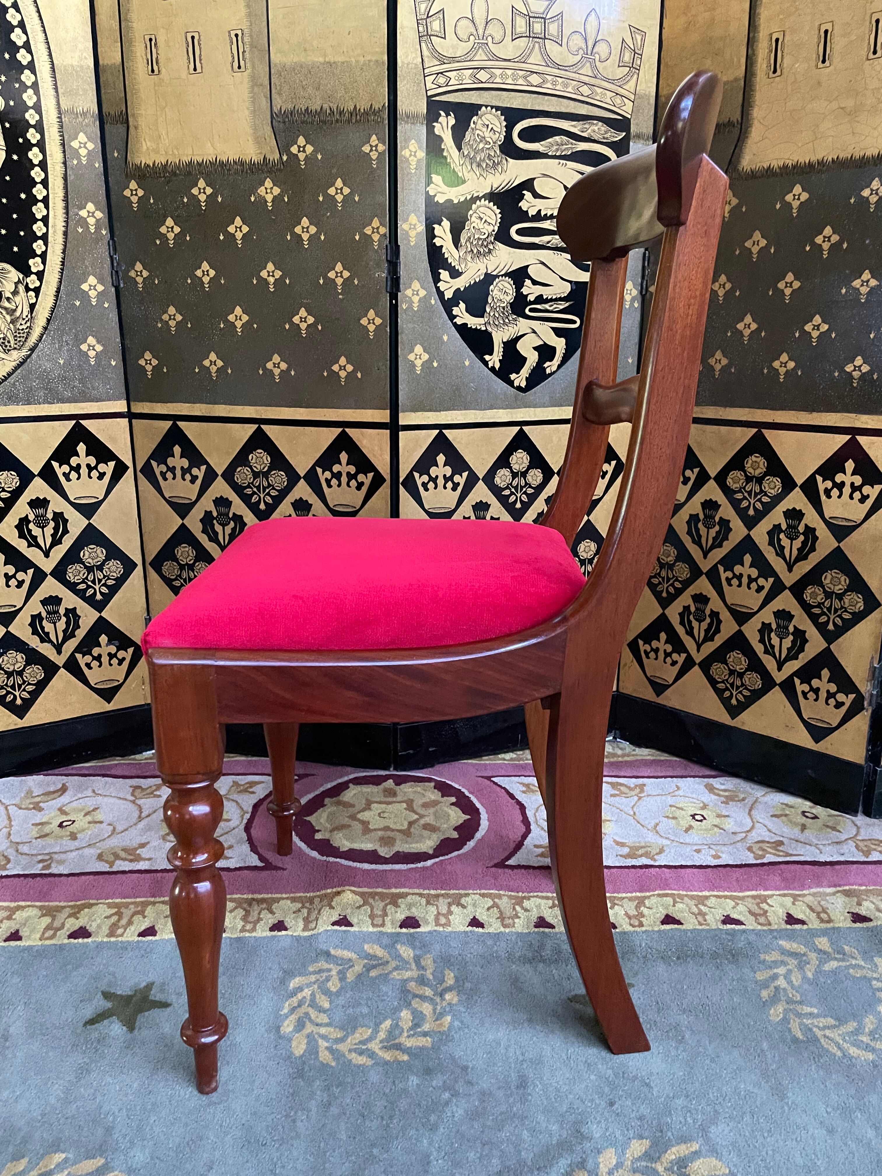 Suite of 6 english mahogany chairs 19th restored