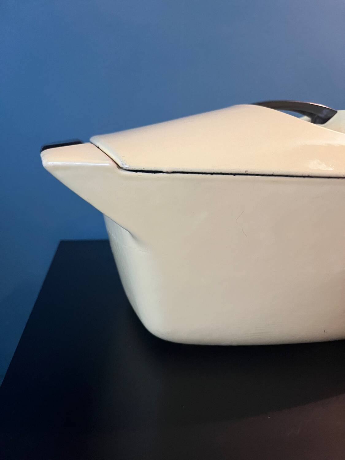 Raymond Loewy - Le Creuset - Cocotte La Coquelle en fonte émaillée 5,5 litres - Collection