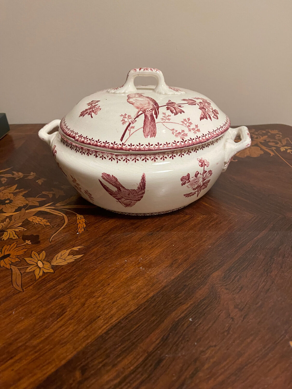 Longwy tureen