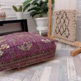Handmade Berber pouf in wool 60 X 60 X 20 CM
