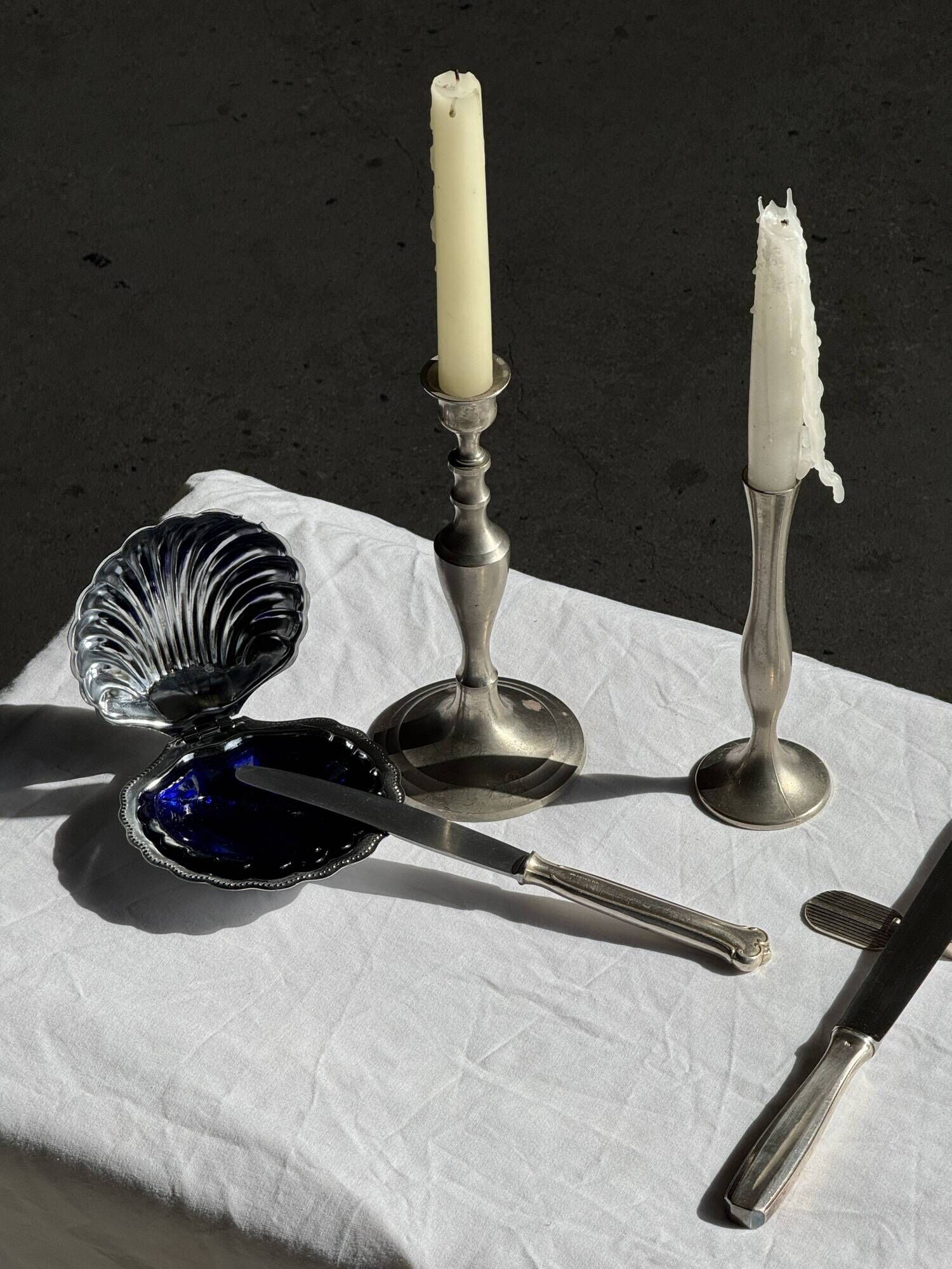 Antique silver-plated candlestick with a baluster shaft H21 D9.5