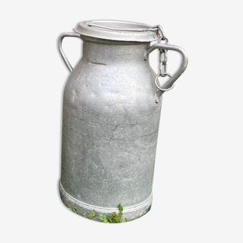 Pair of farm milk jars aluminum cans