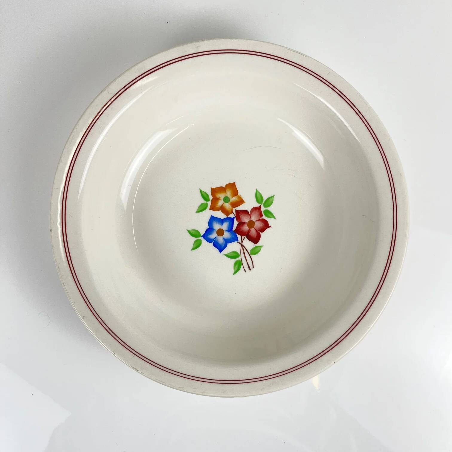 Round plate with rim "The Hive", Moulins des Loups, 20th century