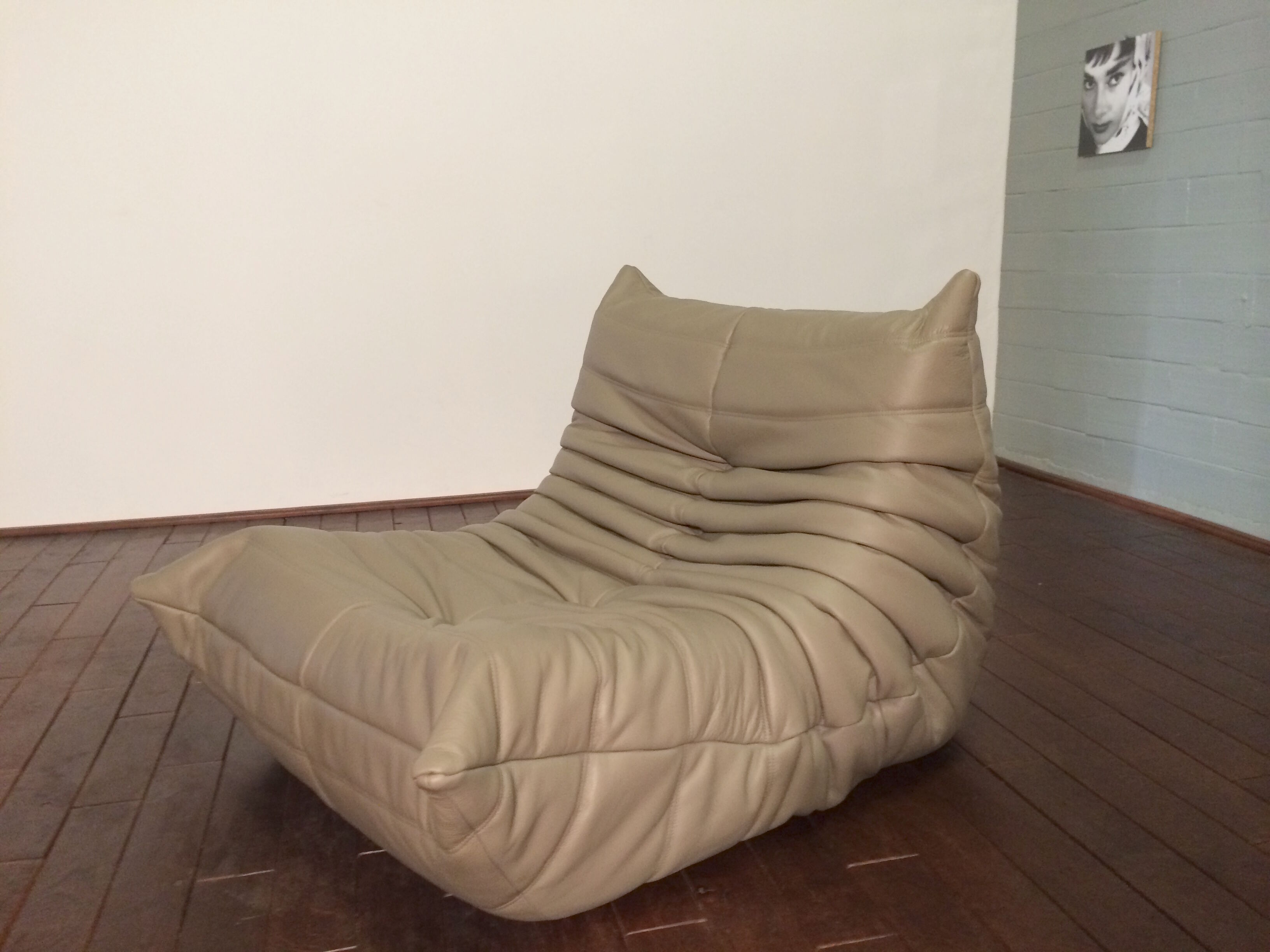 Togo armchair model designed by Michel Ducaroy 1973