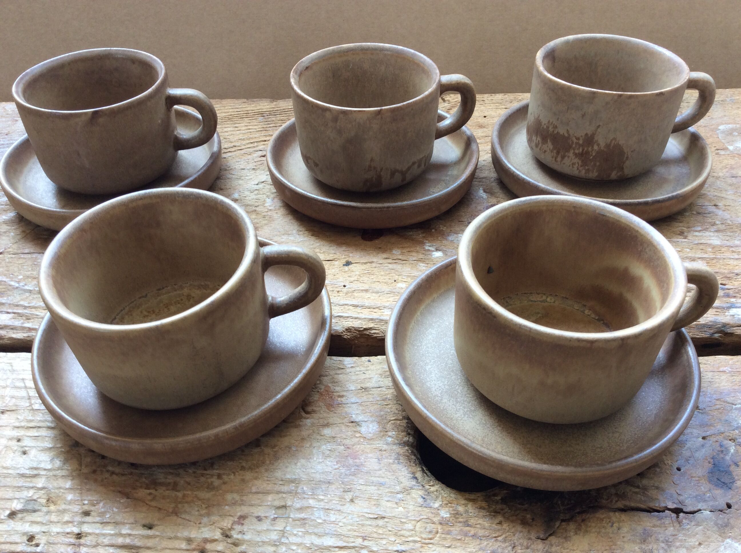 Cups in stoneware vintage