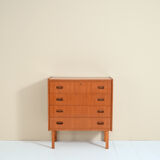 Vintage chest of drawers