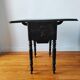 Table d’appoint ancienne à abattants style Napoleon III