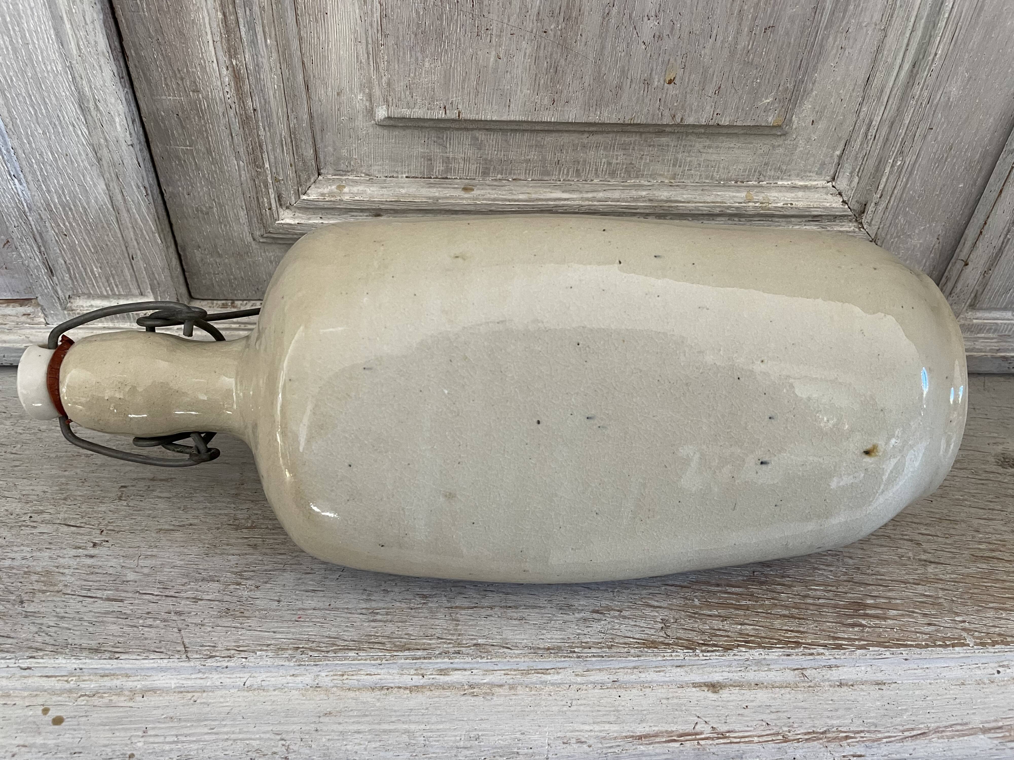 Stoneware bottle 1.25l