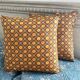 Coussins vintage seventies fleuris