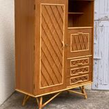 Armoire rotin et pieds compas 1960