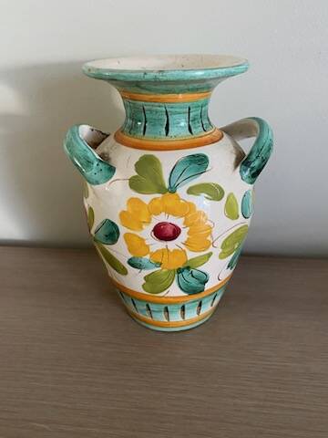 Vintage Italian vase colorful flower sign