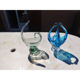 2 blue crystal and blown glass pocket vases