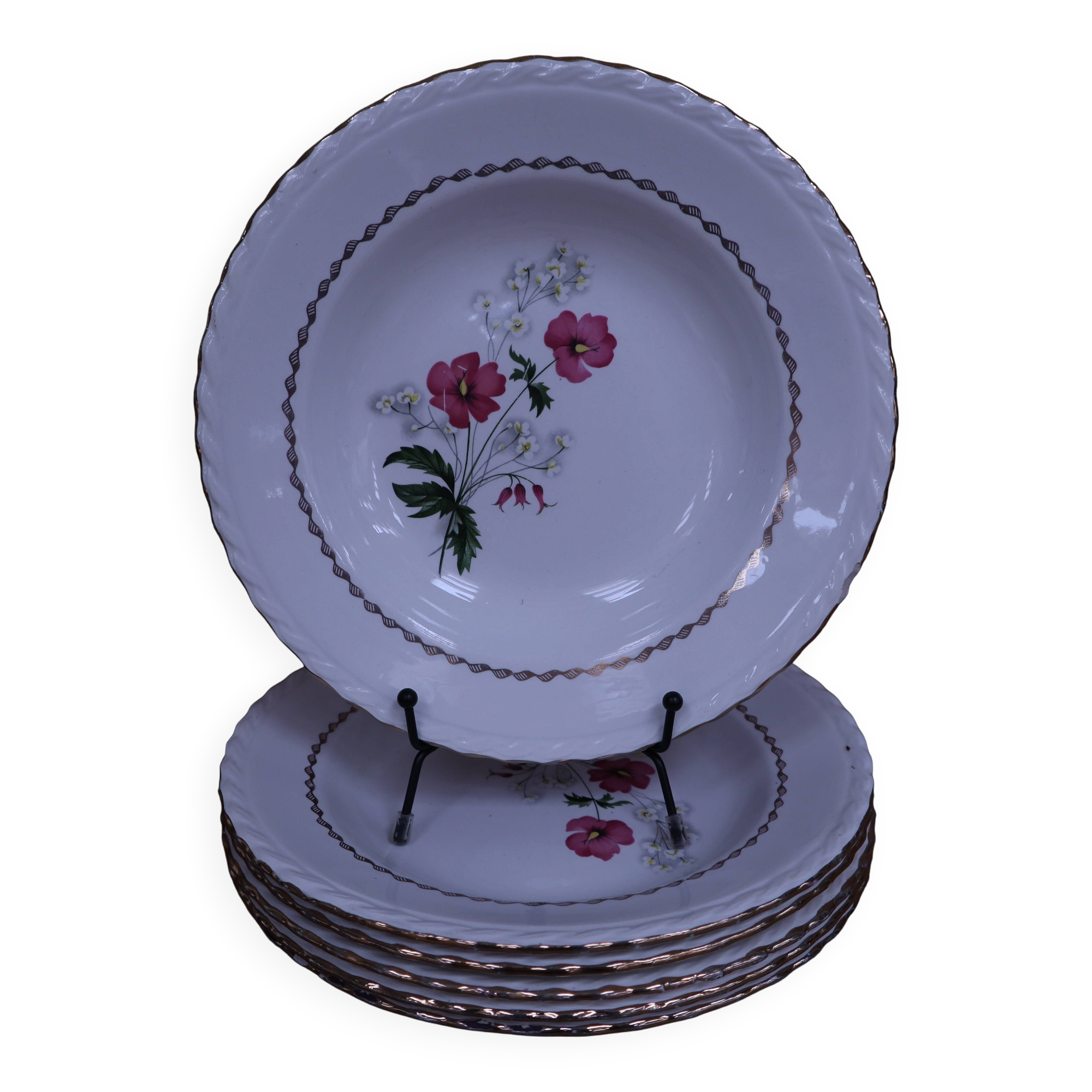 6 deep plates in earthenware l'Amandinoise with floral decoration.