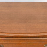 Oak chest of drawers