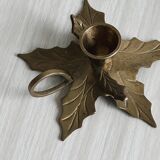 Bougeoir en laiton en forme de feuille