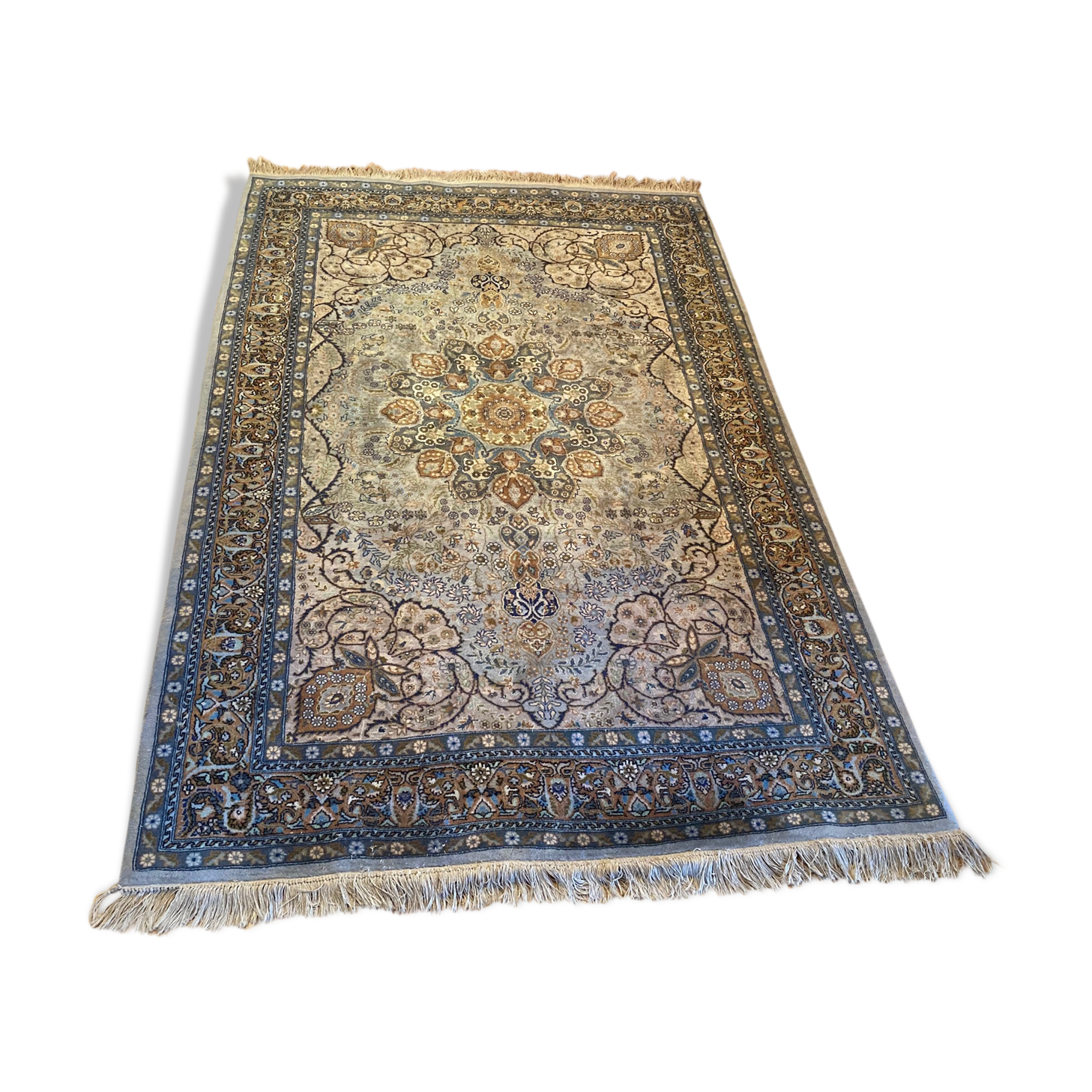 Oriental carpet 2.25 x 1.43 m