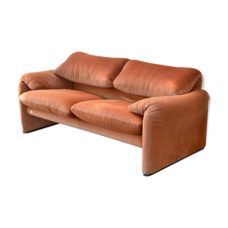 Sofa "Maralunga" by Vico Magistretti edition Cassina
