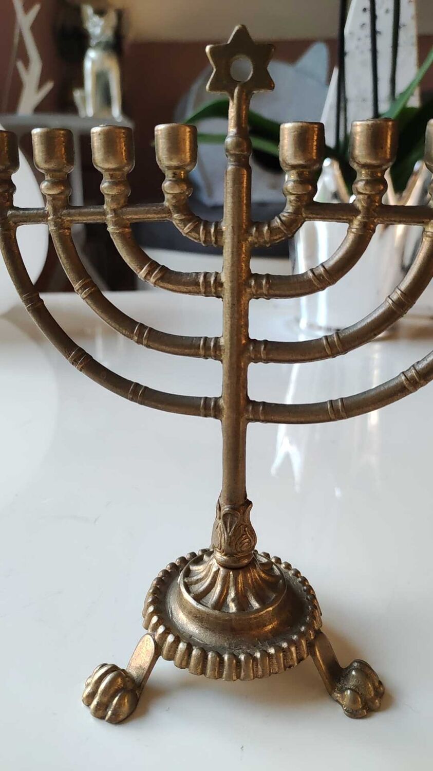 Ancient Menorah of Jerusalem/Jewish Candlestick with 7 tripod branches. Star David. In gilded bronze