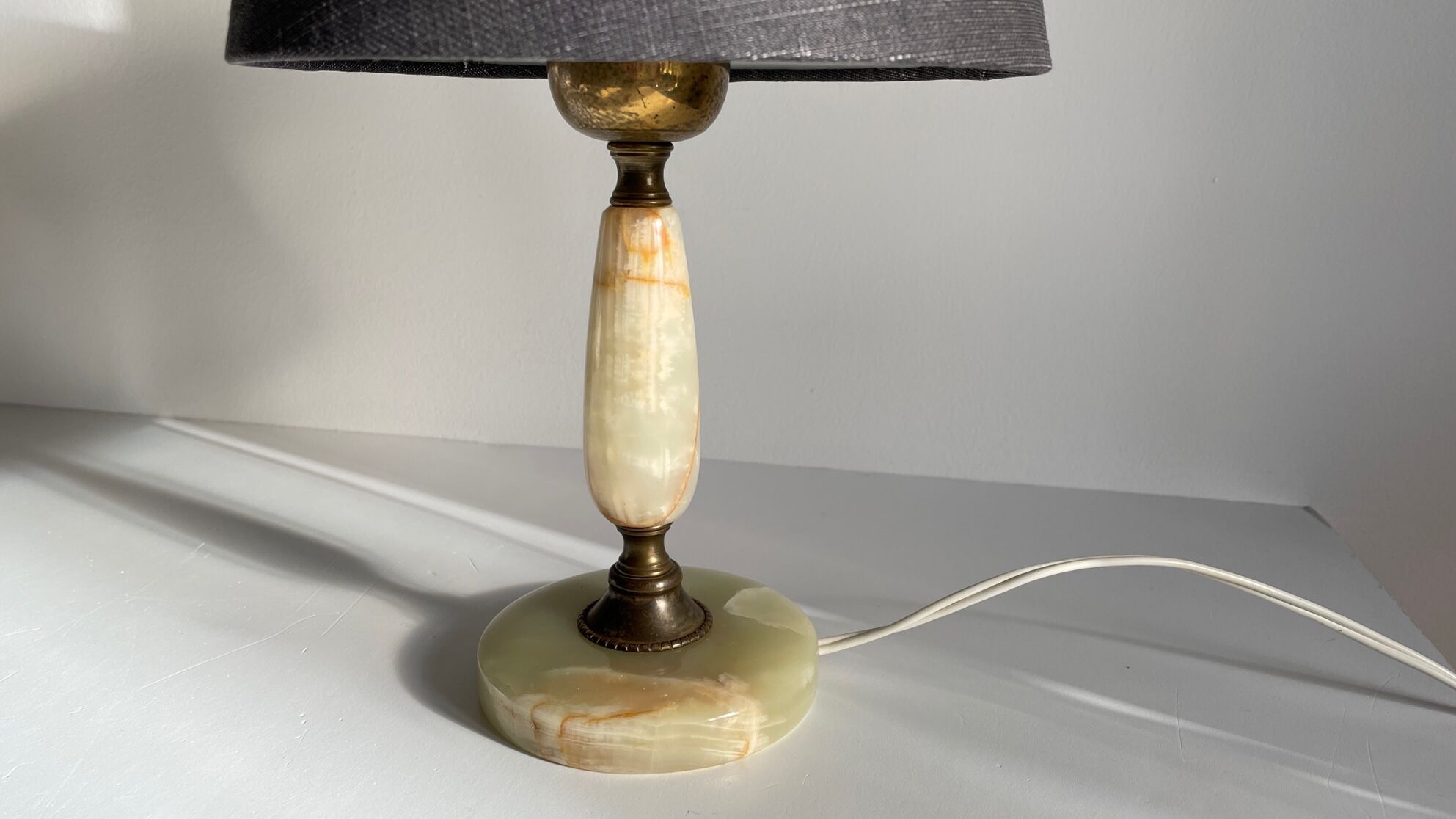 Lamp feet in vintage onyx stone