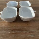 4 porcelain ramekins