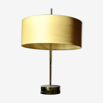 Lampe de table moderniste