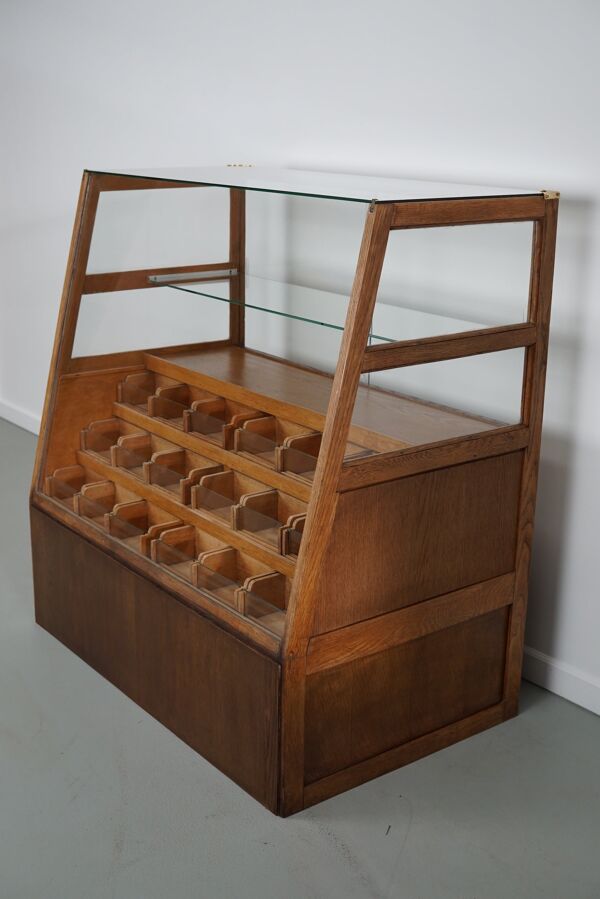 Meuble de mercerie ou comptoir de magasin espagnol ancien en hêtre et chêne, années 1950